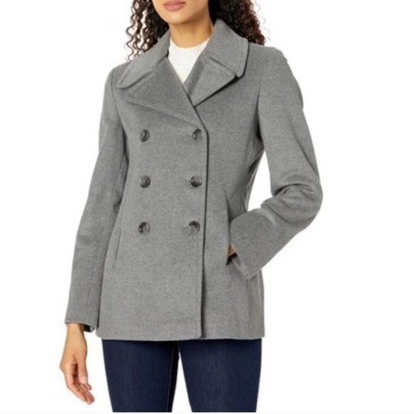 Calvin Klein Jackets & Blazers - Calvin Klein peacoat 💼